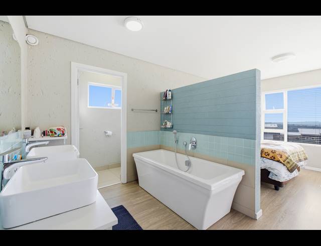 2 BEDROOM APARTMENT FOR SALE IN PAULSHOF